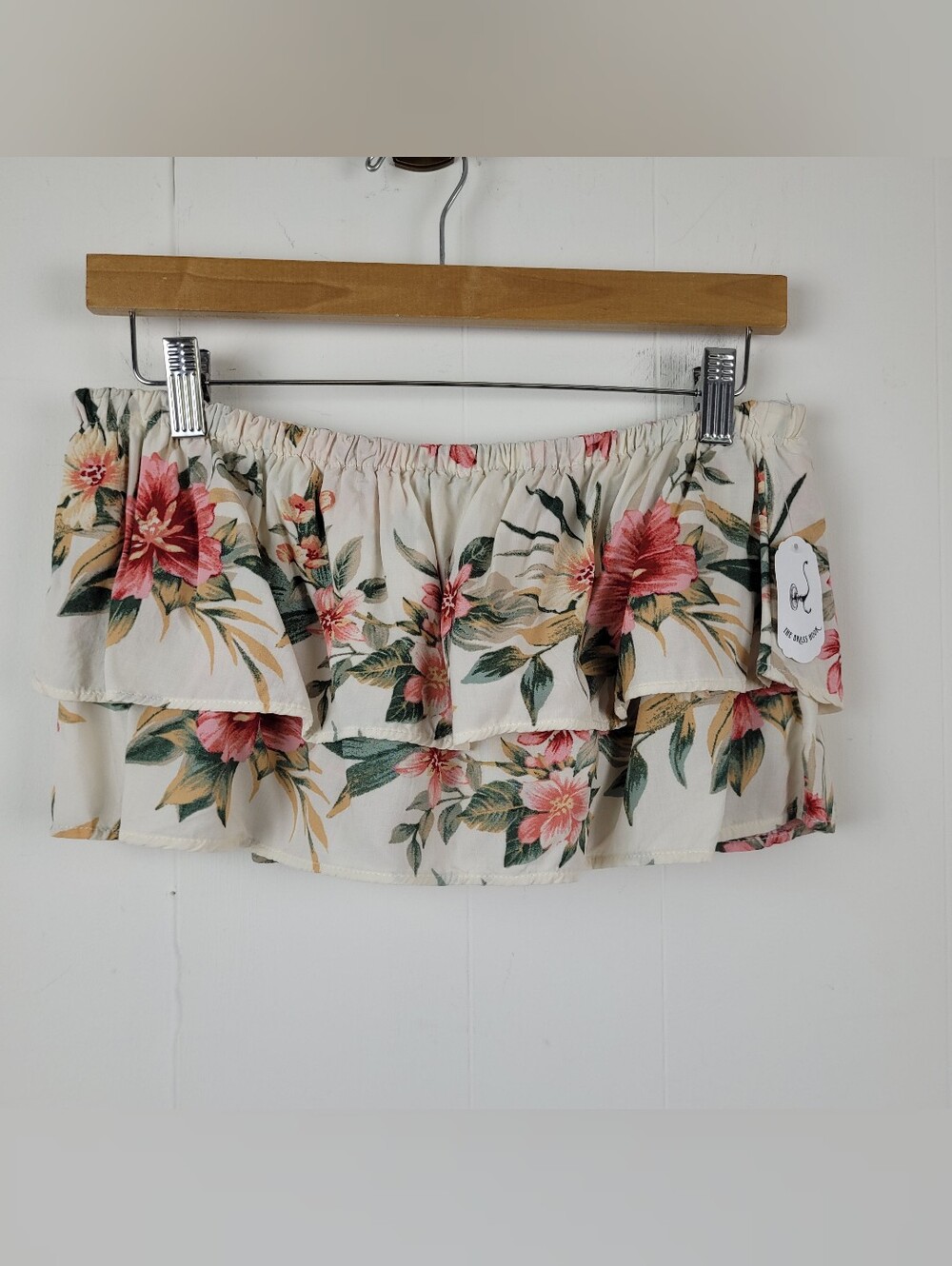 American Eagle Medium Floral Ruffle Sleeveless Tube Top